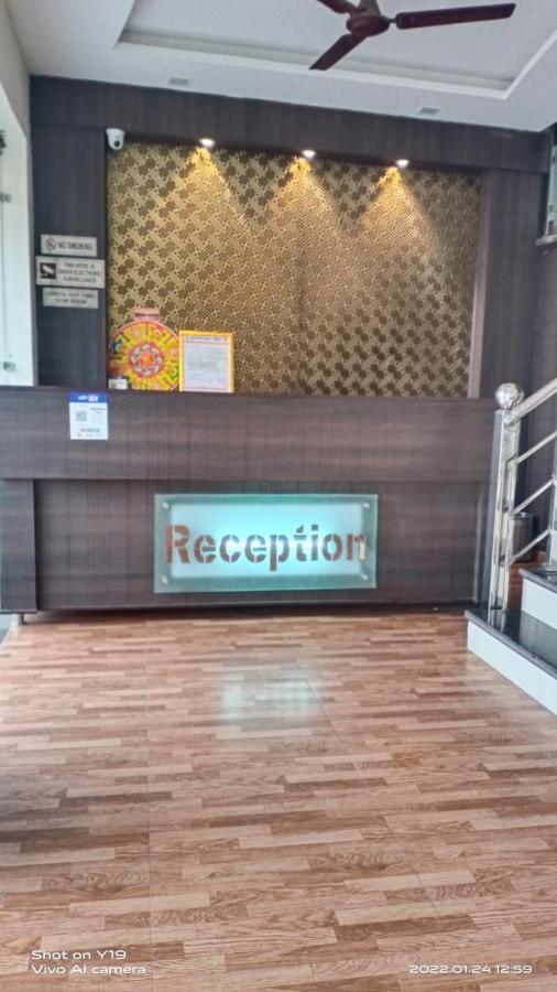 Hotel Amishi Raiwala 외부 사진