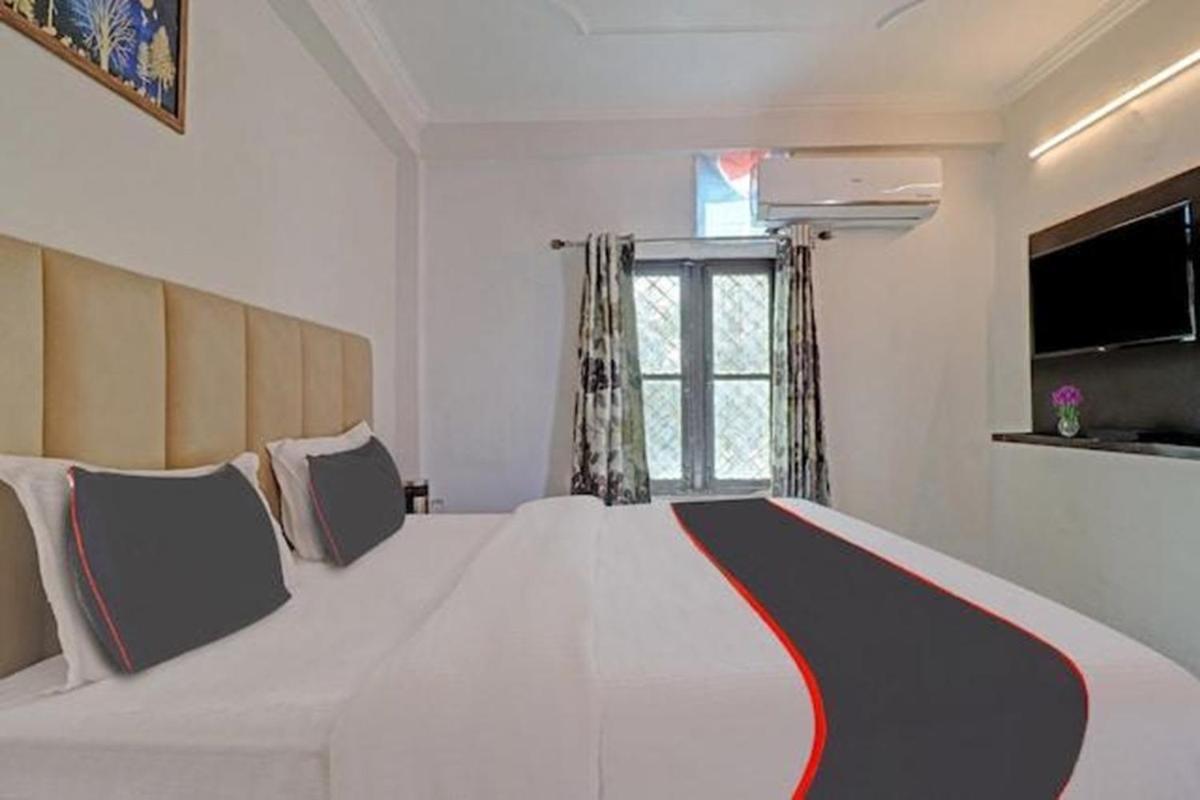 Hotel Amishi Raiwala 외부 사진